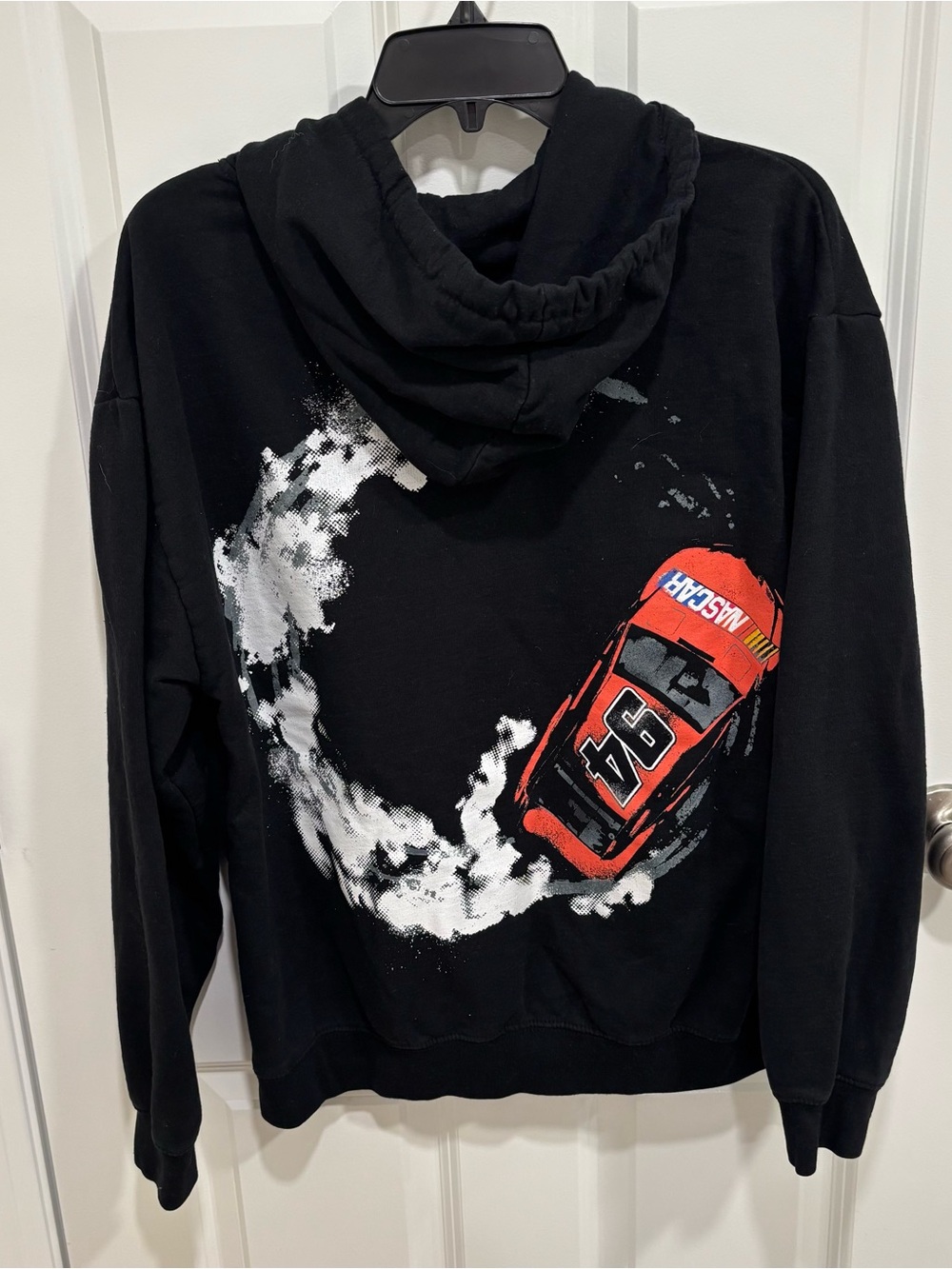 NASCAR Graphic Drifting Stock Car Black Pullover Sweatshirt Hoodie Mens Large - Picture 3 of 4